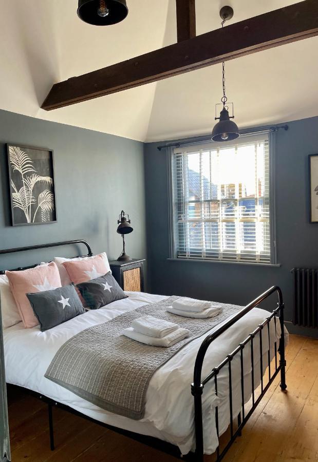 Fabulous Apartment Seconds From Beach By Whitstable-Holidays, Pudding Pan 外观 照片
