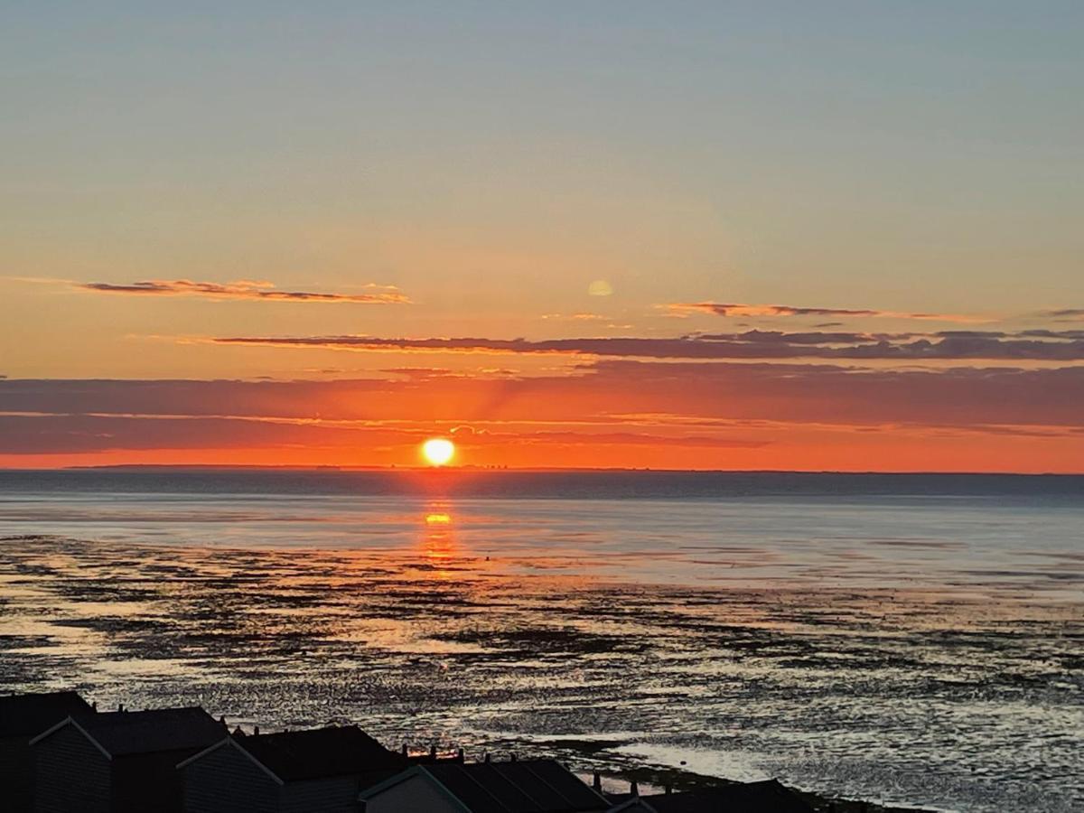 Fabulous Apartment Seconds From Beach By Whitstable-Holidays, Pudding Pan 外观 照片